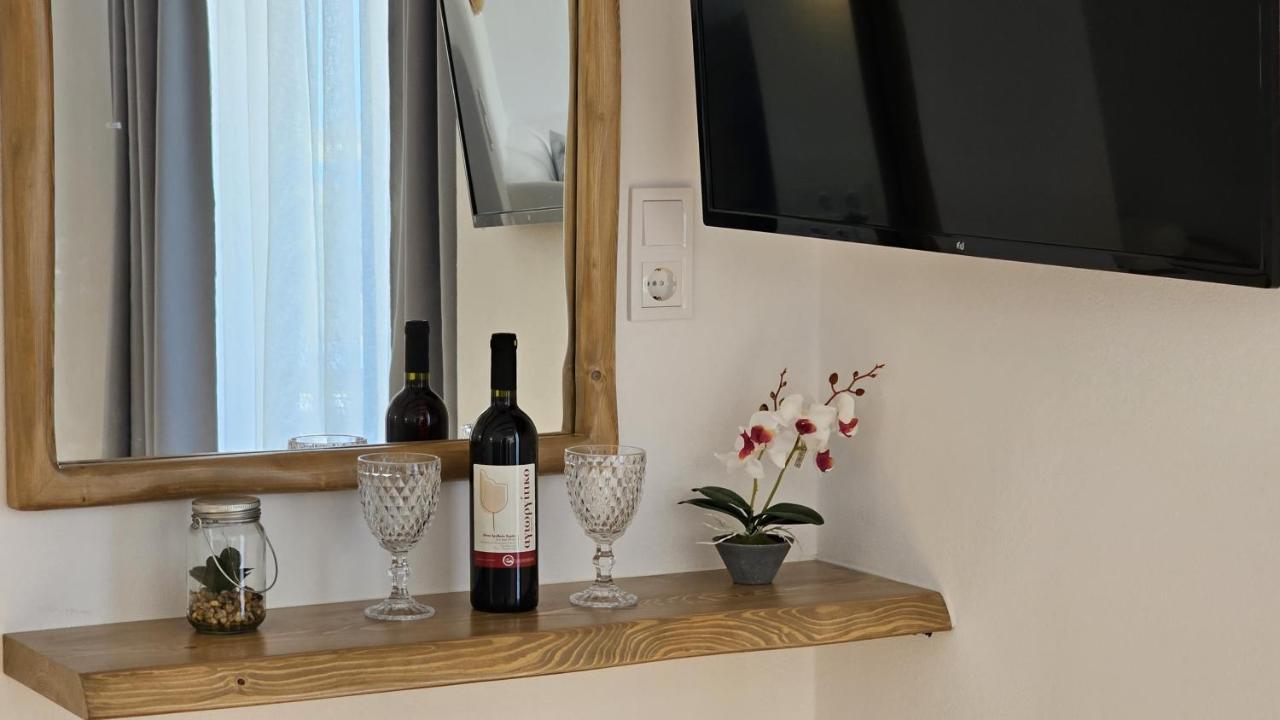 Polychronis Private Suite Πολλώνια Εξωτερικό φωτογραφία